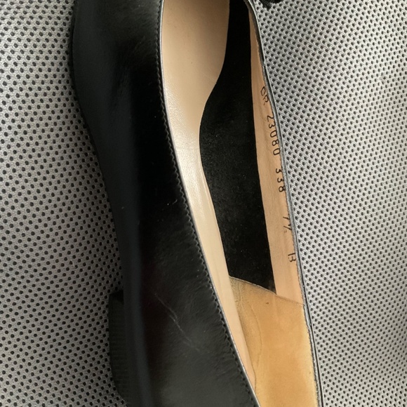 Ladies Salvatore Ferragamo GUC shoes - Picture 4 of 11